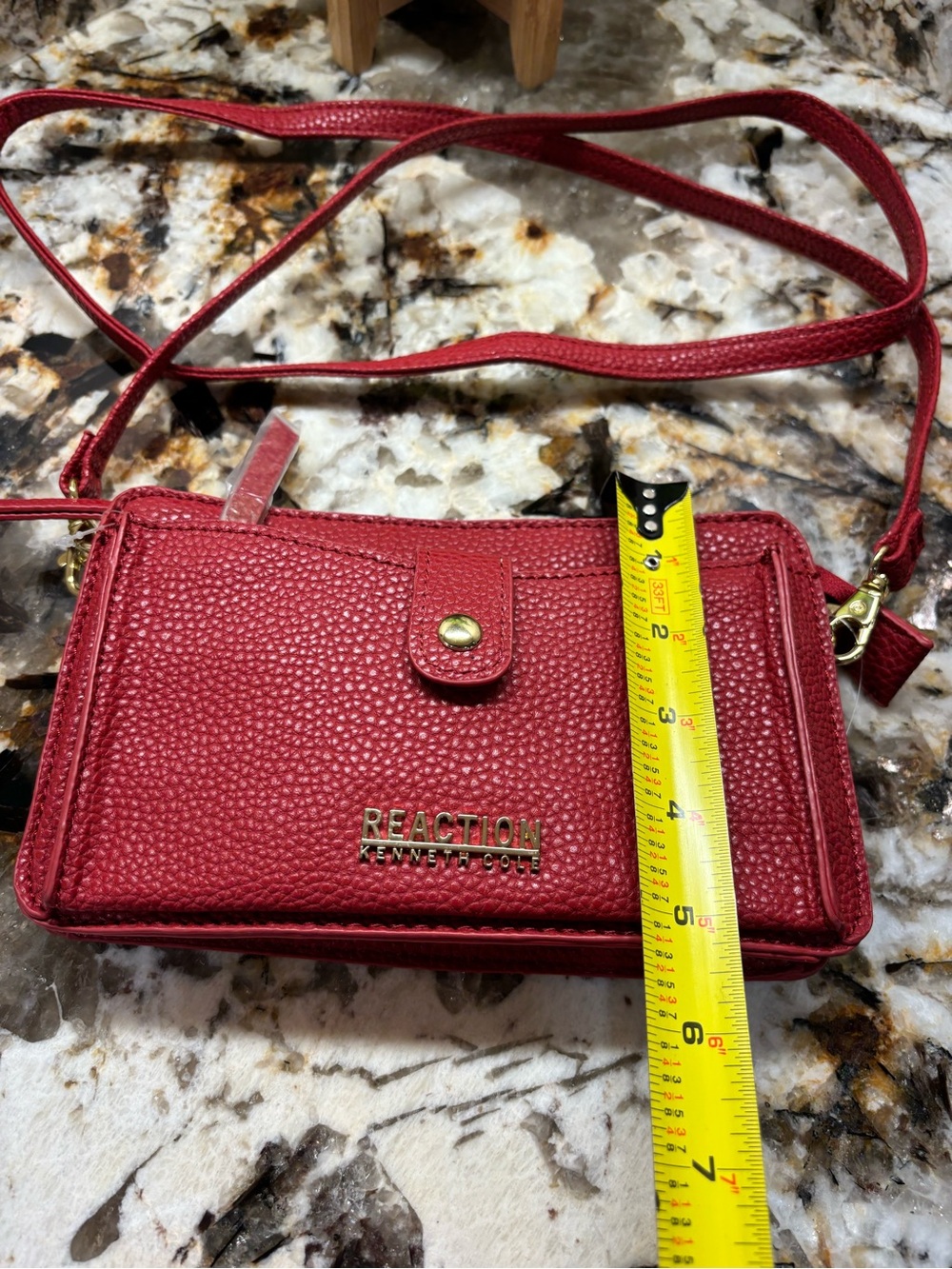 Kenneth Cole Reaction Red Pebble Crossbody Purse - Picture 7 of 11